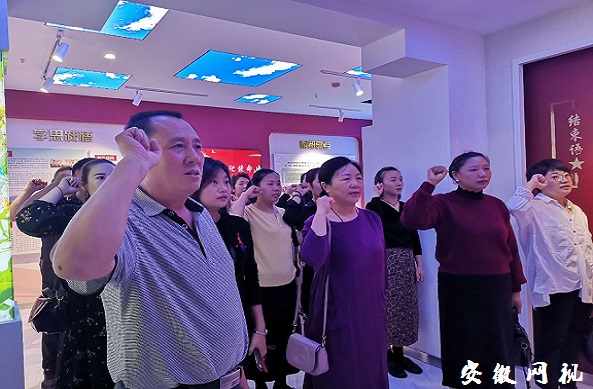 下载 (1).jpg